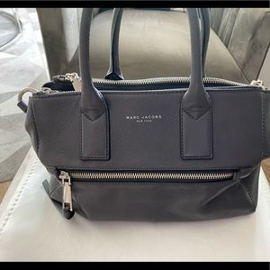 Marc Jacobs Leather Tote Bag in Gray.